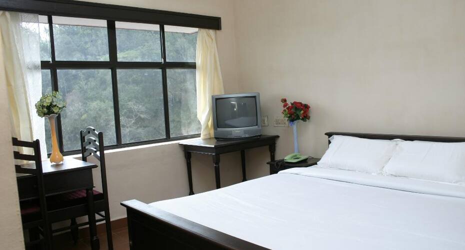 Hotel Himarani International, Kuttikkanam 2
